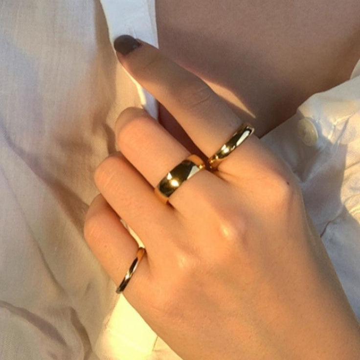 Anel Liso Banhado a Ouro 18K