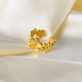 Anel de Flores Banhado a ouro 18K